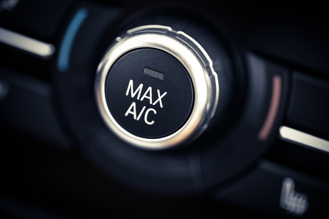 3 Warnings Your Vehicle’s Air Conditioning Needs Service