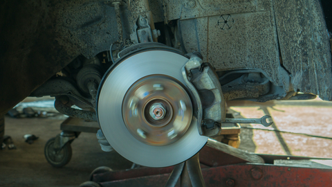 5 Signs Your Brakes Need Replacement or Repair